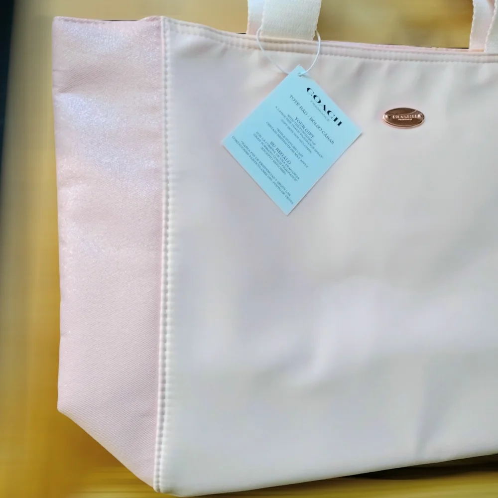 NEW Coach Fragrance Tote - Picture 4 of 4